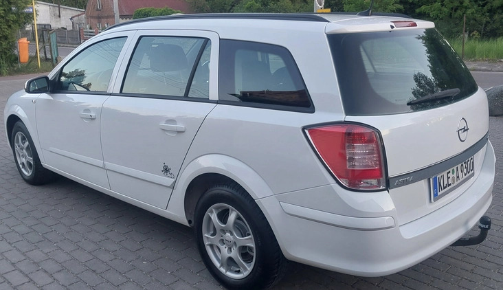 Opel Astra cena 12900 przebieg: 190425, rok produkcji 2009 z Stopnica małe 301